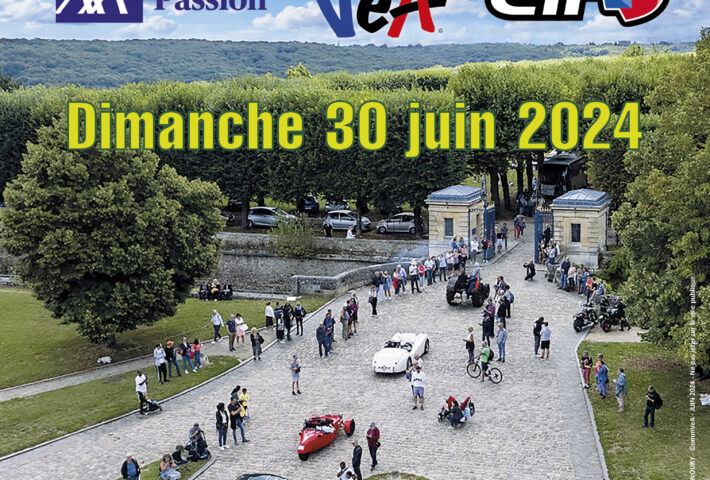 17e Traversée de Paris estivale en véhicules d’époque